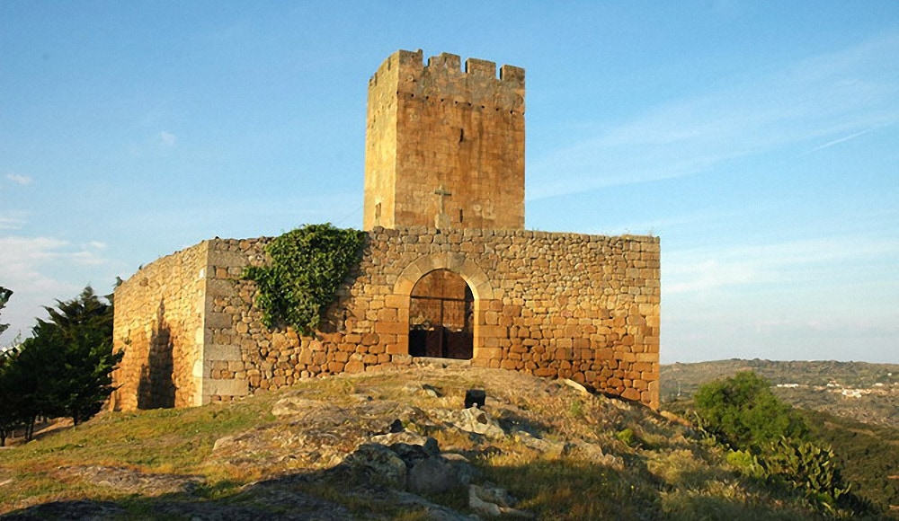 Castelo de Longroiva